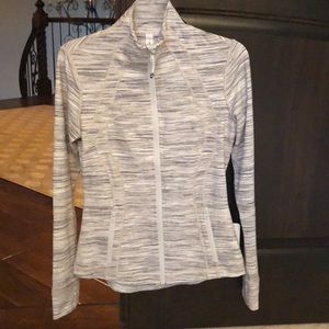 New w/tags Lulu Lemon Define jacket